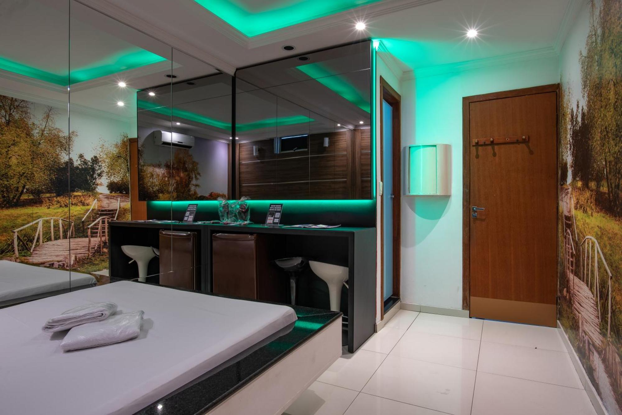 Motel Fantasy 2 (Adults Only) Contagem Dış mekan fotoğraf