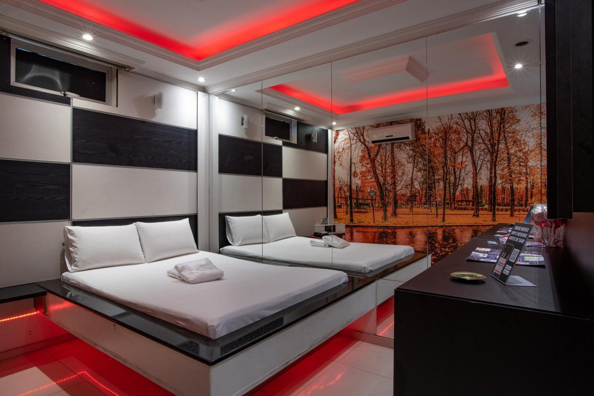Motel Fantasy 2 (Adults Only) Contagem Dış mekan fotoğraf