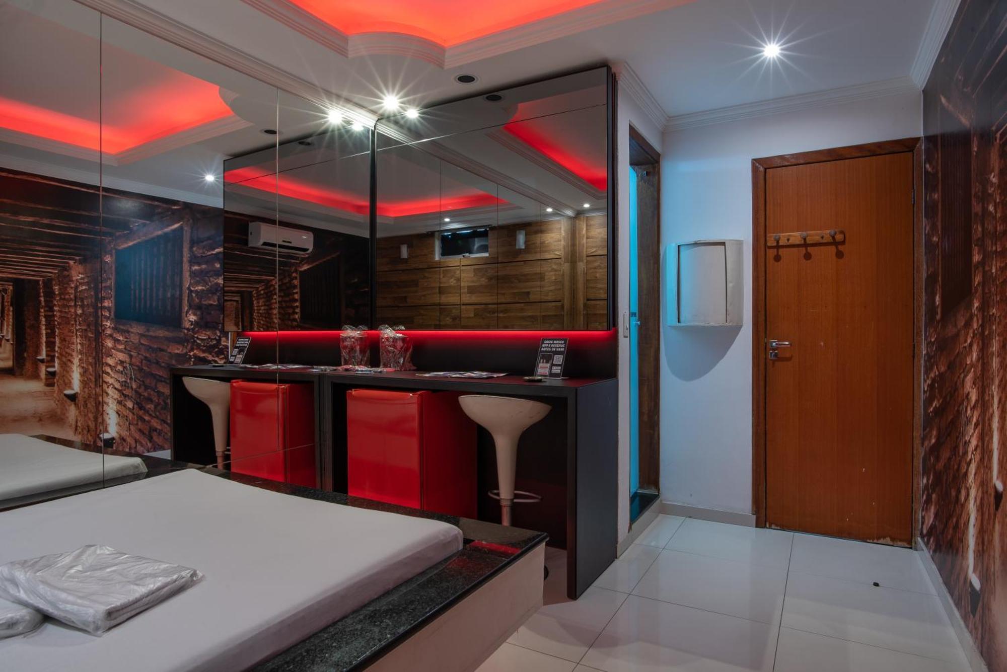 Motel Fantasy 2 (Adults Only) Contagem Dış mekan fotoğraf