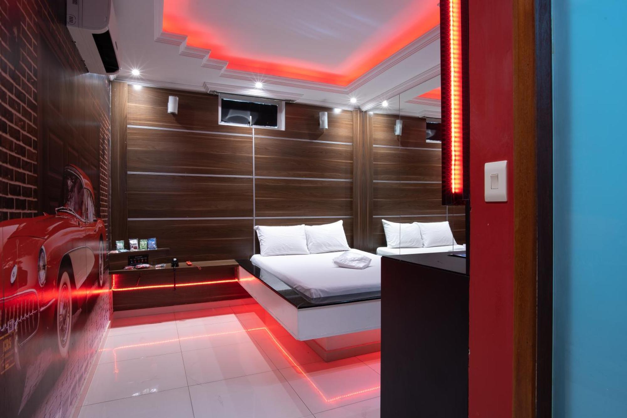 Motel Fantasy 2 (Adults Only) Contagem Dış mekan fotoğraf