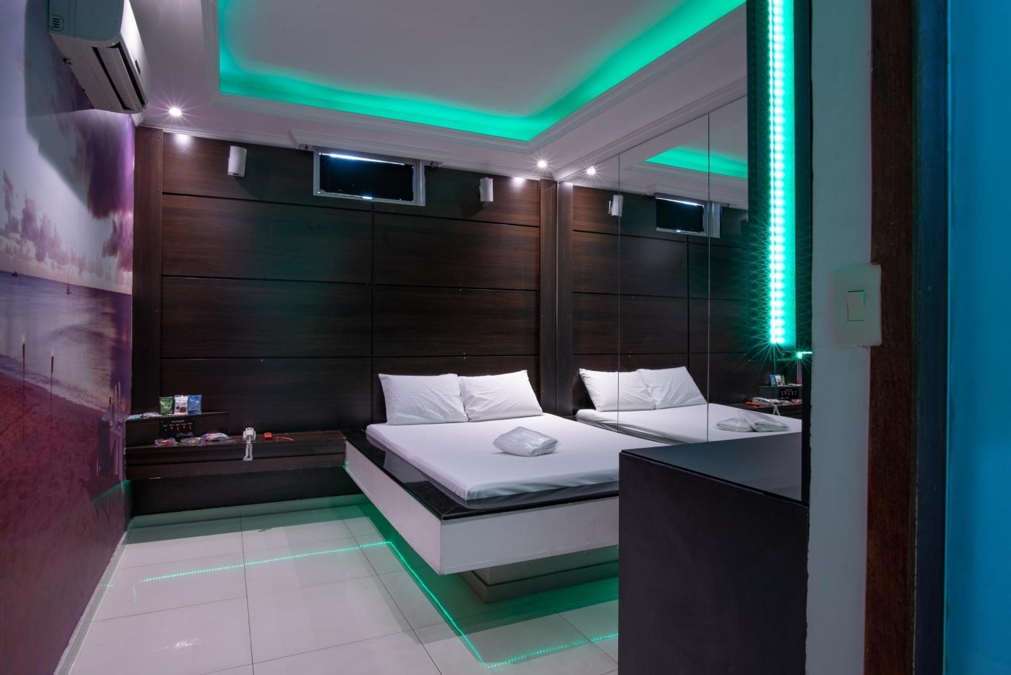 Motel Fantasy 2 (Adults Only) Contagem Dış mekan fotoğraf