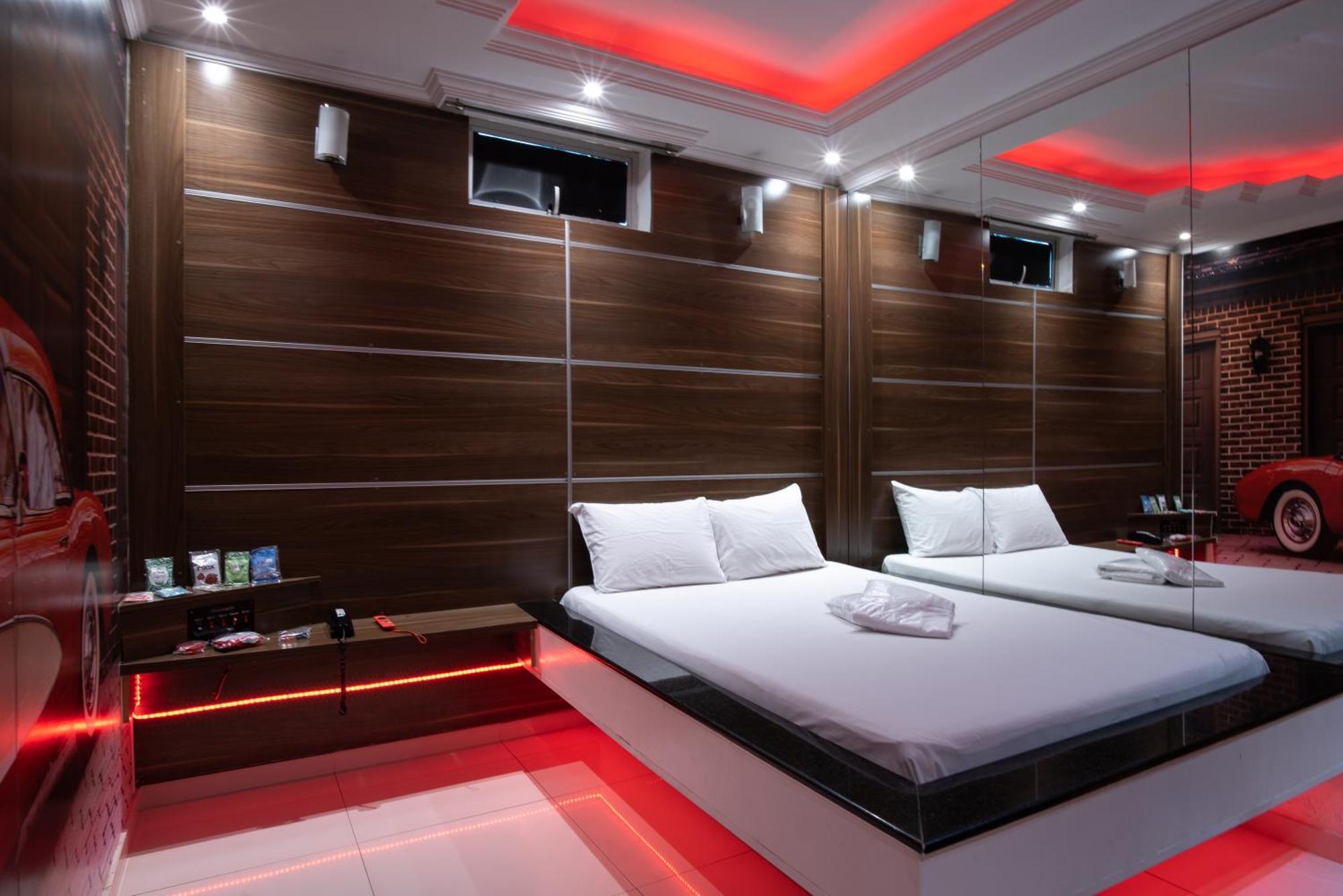 Motel Fantasy 2 (Adults Only) Contagem Dış mekan fotoğraf