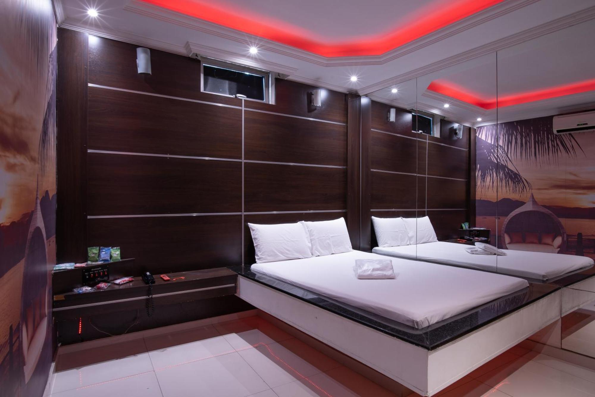 Motel Fantasy 2 (Adults Only) Contagem Dış mekan fotoğraf