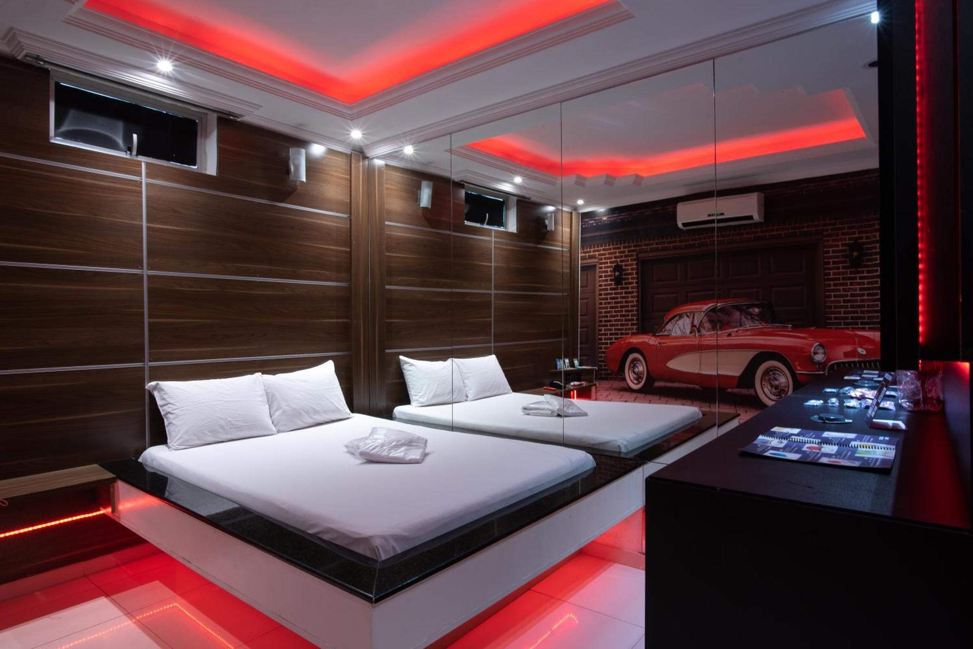 Motel Fantasy 2 (Adults Only) Contagem Dış mekan fotoğraf