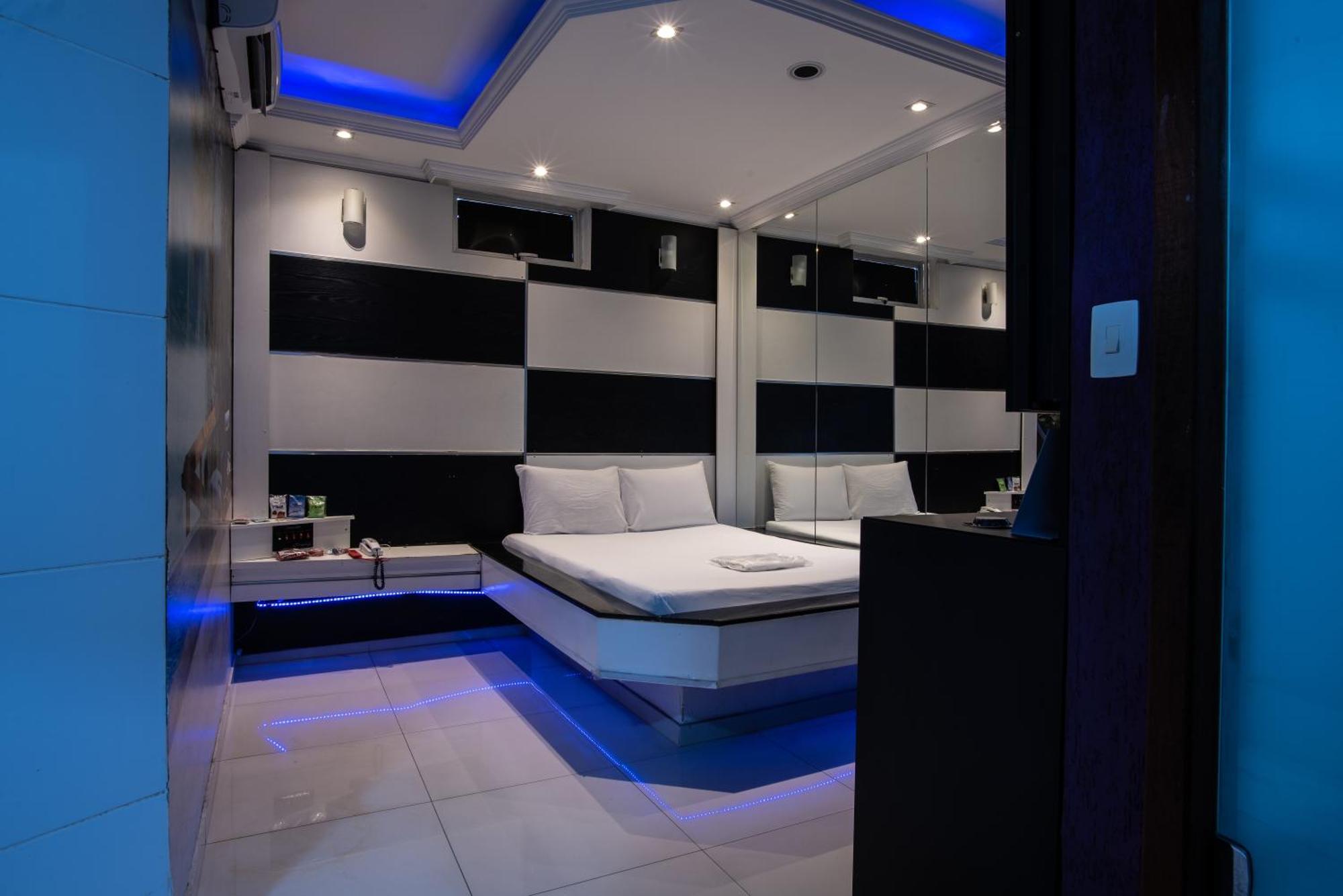 Motel Fantasy 2 (Adults Only) Contagem Dış mekan fotoğraf