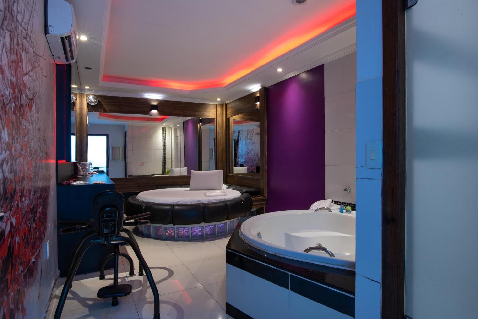 Motel Fantasy 2 (Adults Only) Contagem Dış mekan fotoğraf
