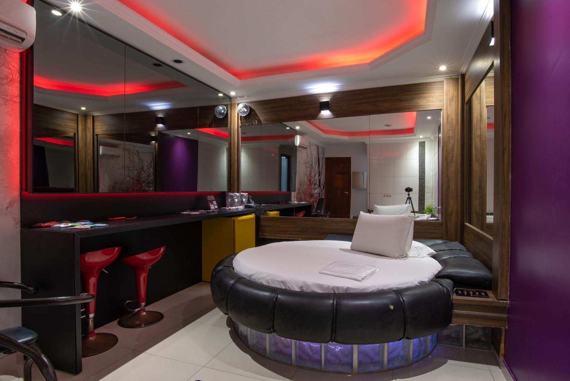 Motel Fantasy 2 (Adults Only) Contagem Dış mekan fotoğraf