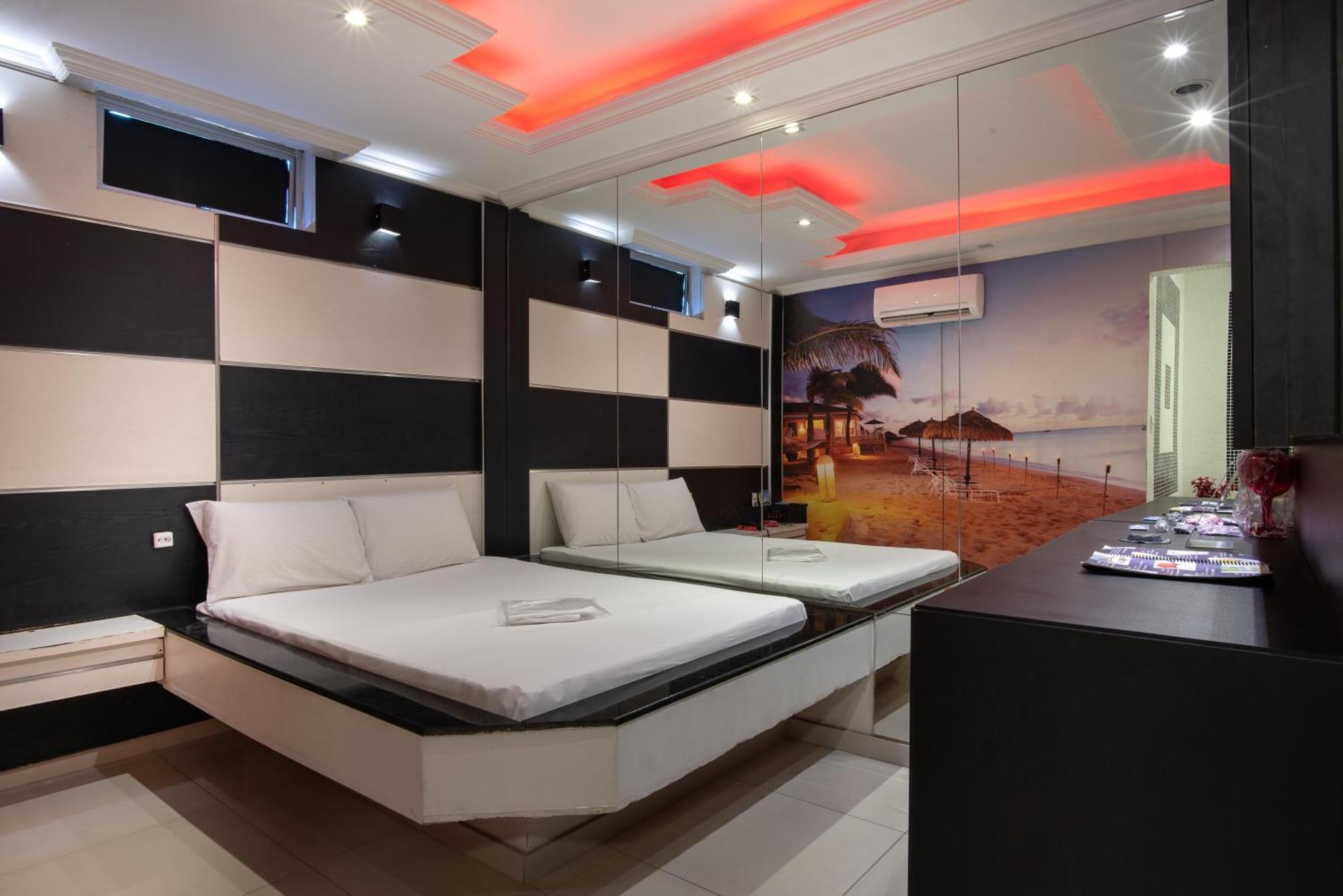 Motel Fantasy 2 (Adults Only) Contagem Dış mekan fotoğraf